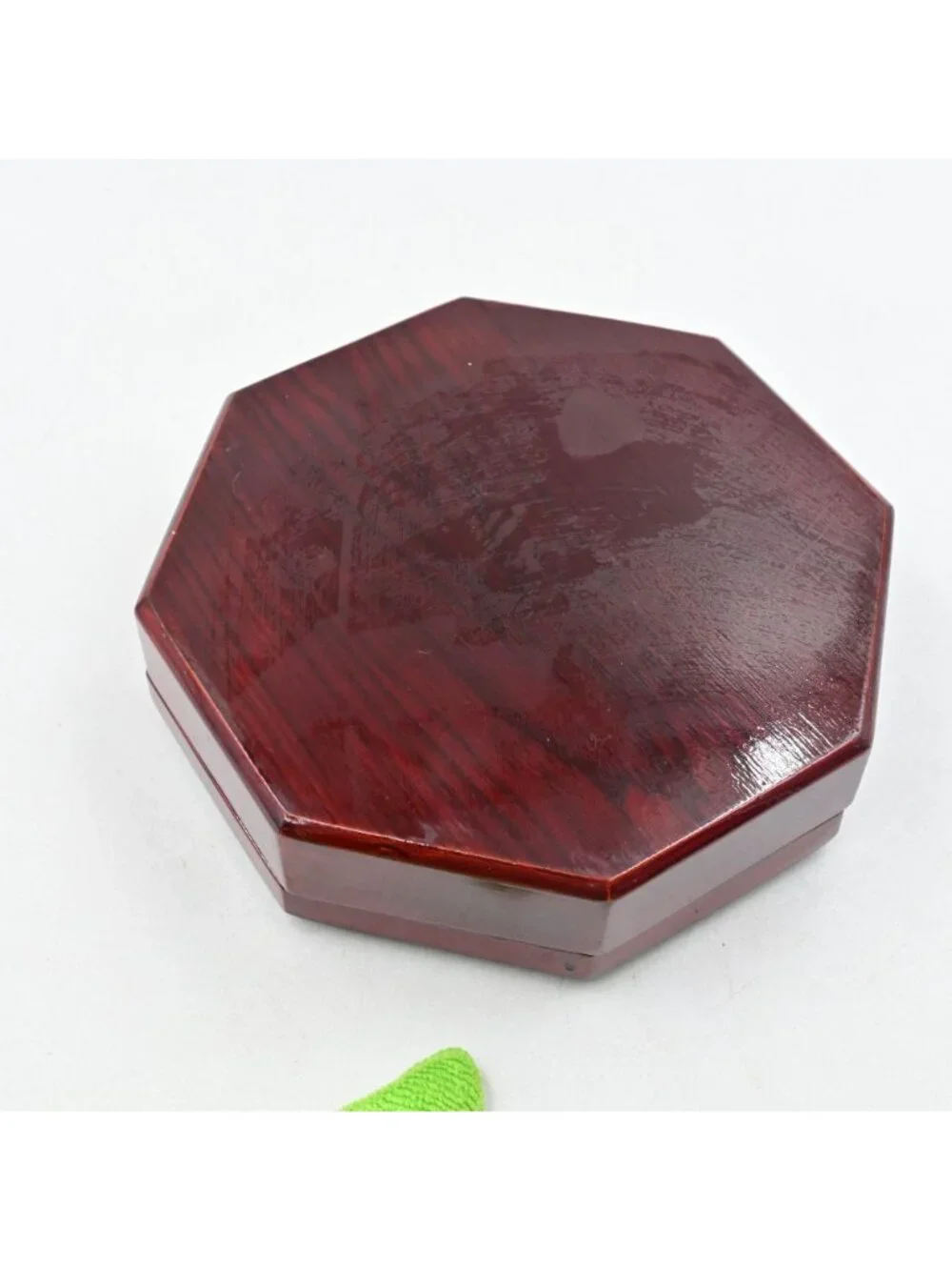 Asian Octagonal Red Lacquered Box Mother-Of-Pearl Inlay Jewelry Candy Bento